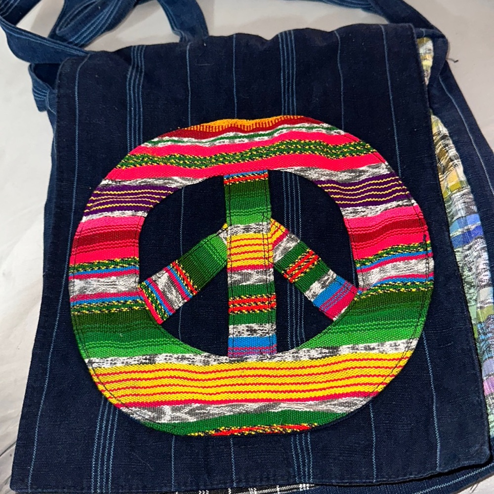 NWOT peace sign bag holds magazines books crochet patchwork so cute 🥰